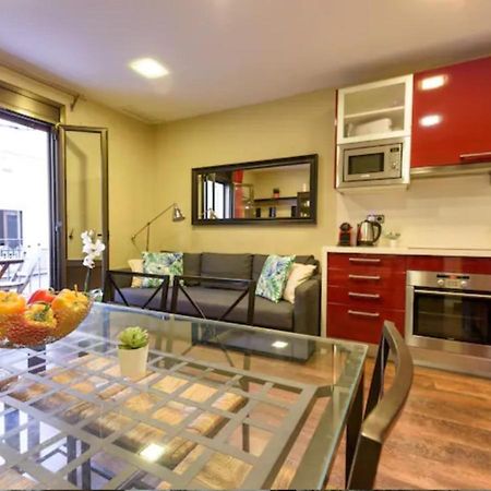 Ramblasrentals Cozy Renovated 2Br With Balcony Lift 20M Rambla - Parking - Wifi Barcelona Eksteriør billede